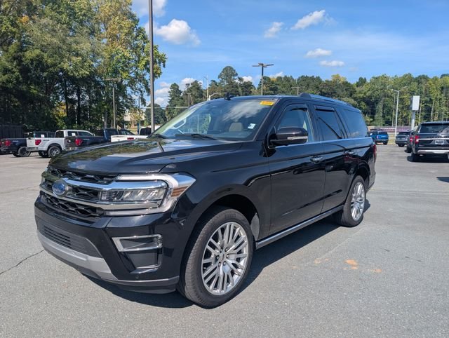 Used 2024 Black Ford Limited image 1