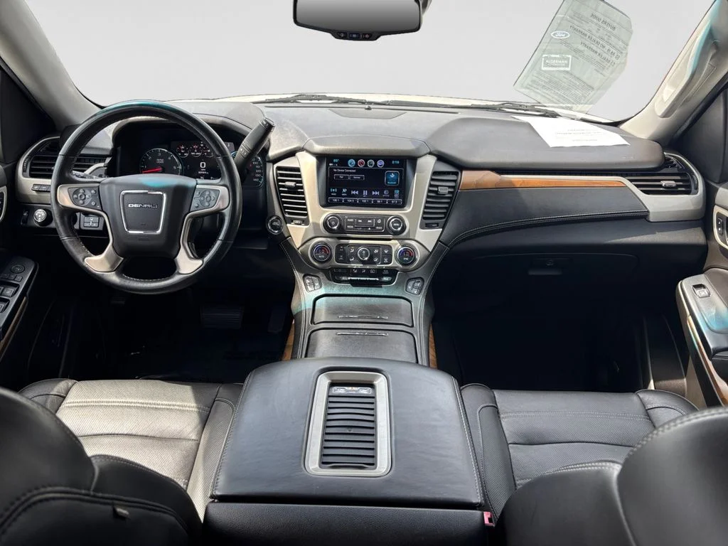 Used 2020 White GMC Denali image 14