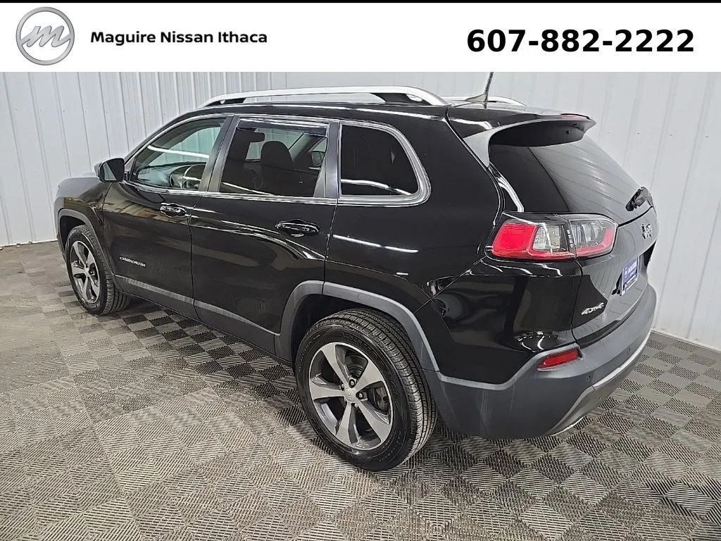 Used 2019 Black Jeep Limited image 10