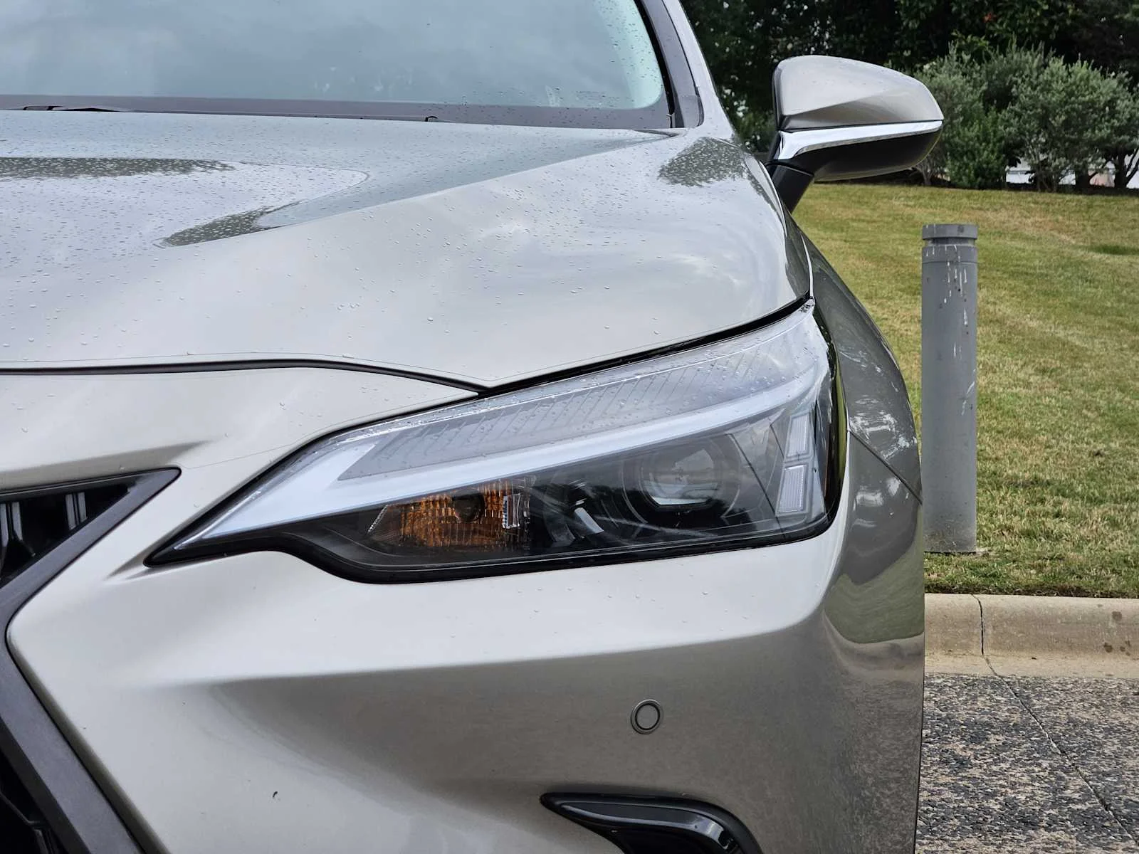 Certified Used 2025 ATOMIC SILVER Lexus Premium image 6