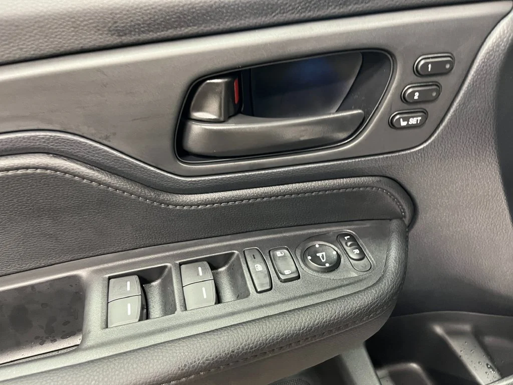 2026 Honda Odyssey EX-L - Photo 12