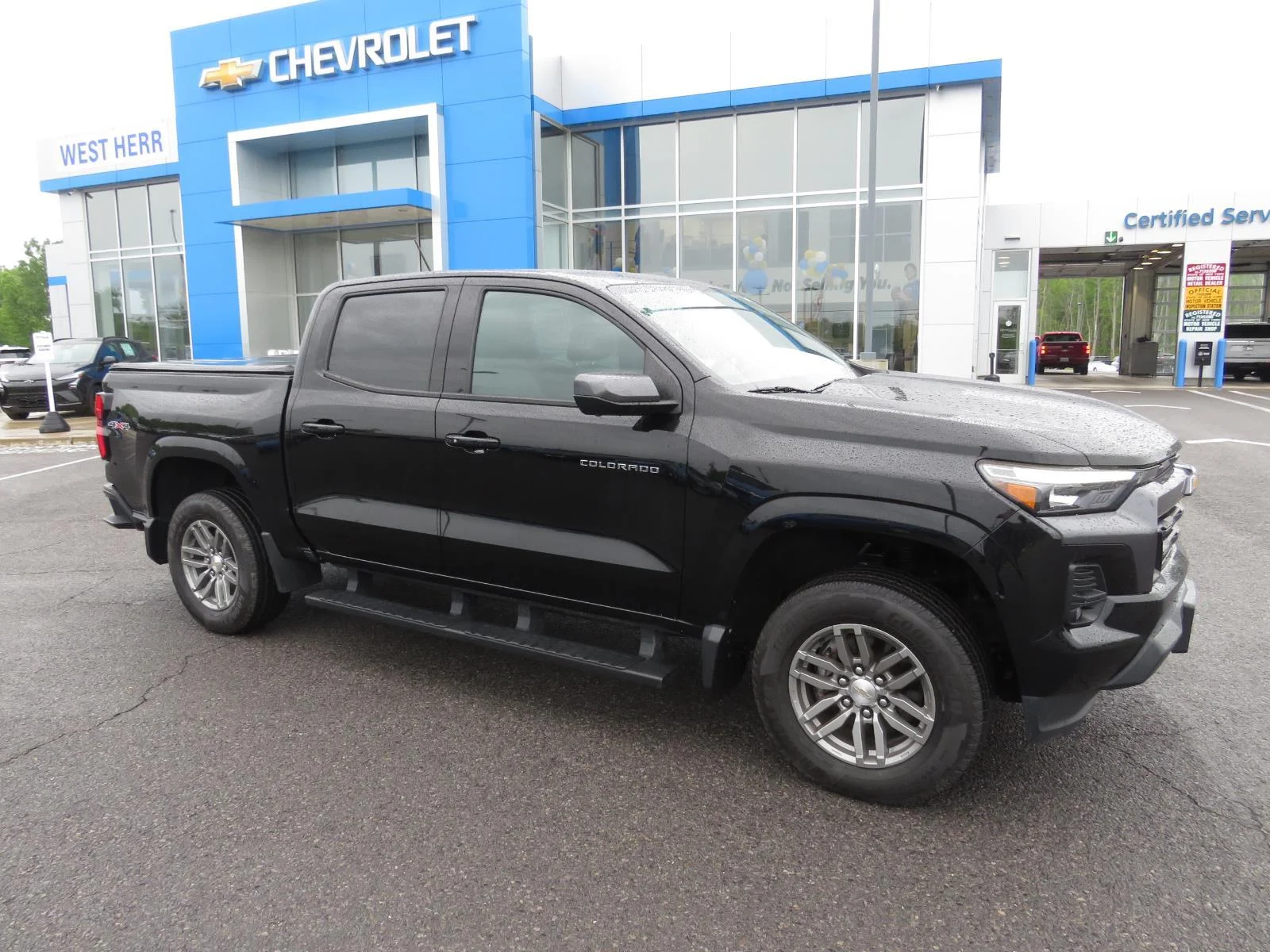 Used 2023 Black Chevrolet LT image 5