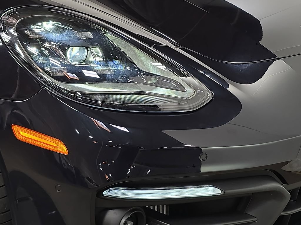 Used 2023 Black Porsche  image 12