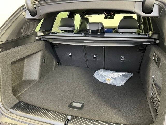 New 2026 Gray BMW 30 xDrive image 33