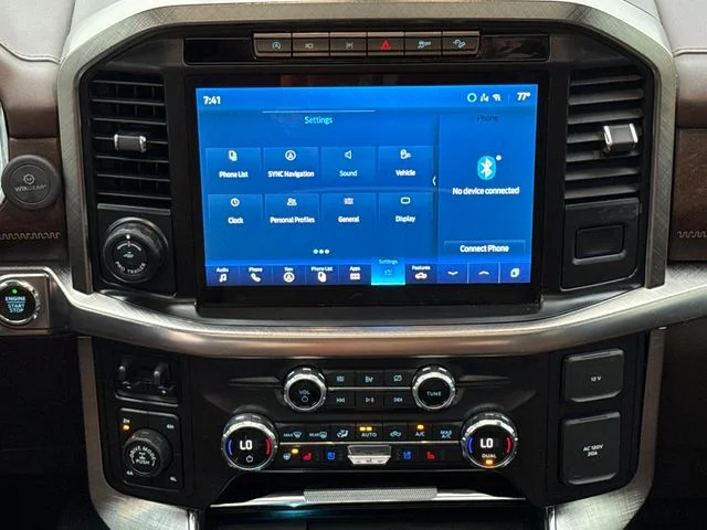 Used 2021  Ford King Ranch image 12