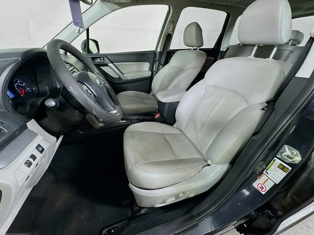 Used 2014 Gray Subaru 2.5i Touring image 25