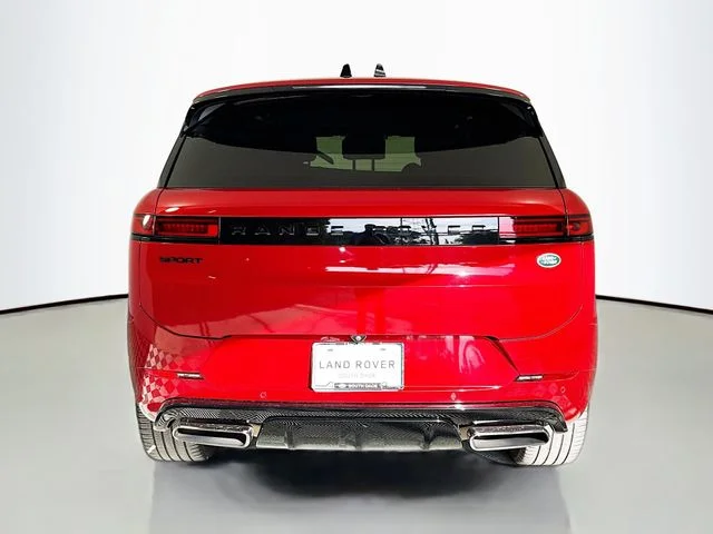 Used 2023 Red Land Rover SE Dynamic image 6