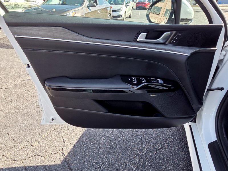 Used 2026 White Kia EX image 20