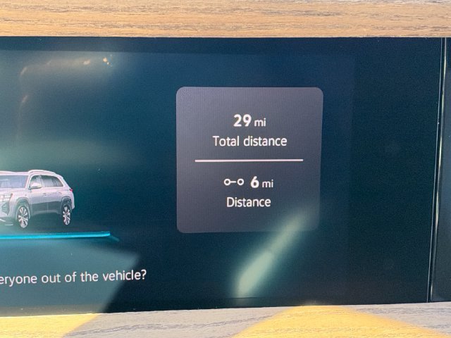 New 2027 Deep Black Pearl Volkswagen SE w/Technology image 19