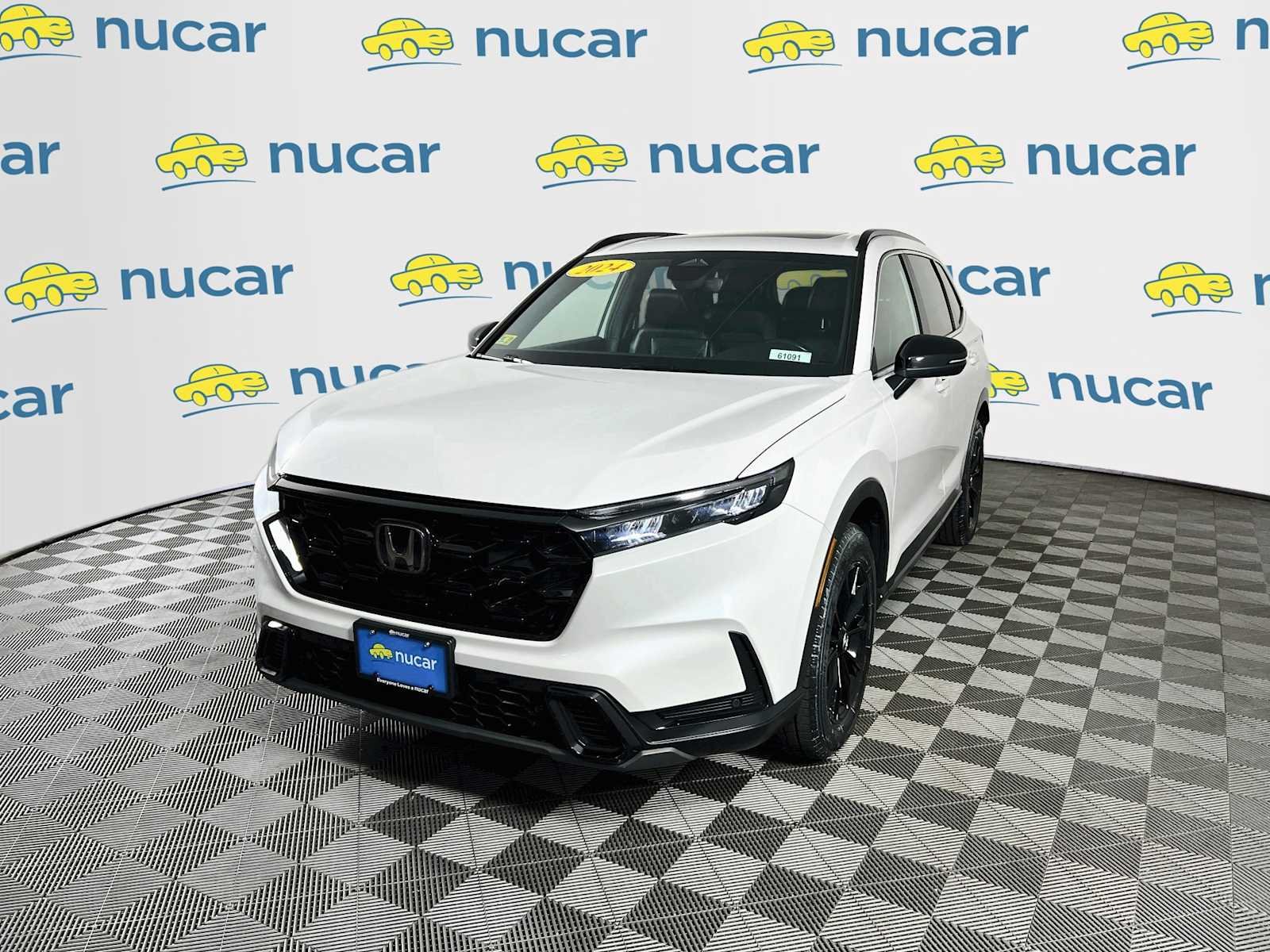 Used 2024 Platinum White Pearl Honda Sport-L image 3