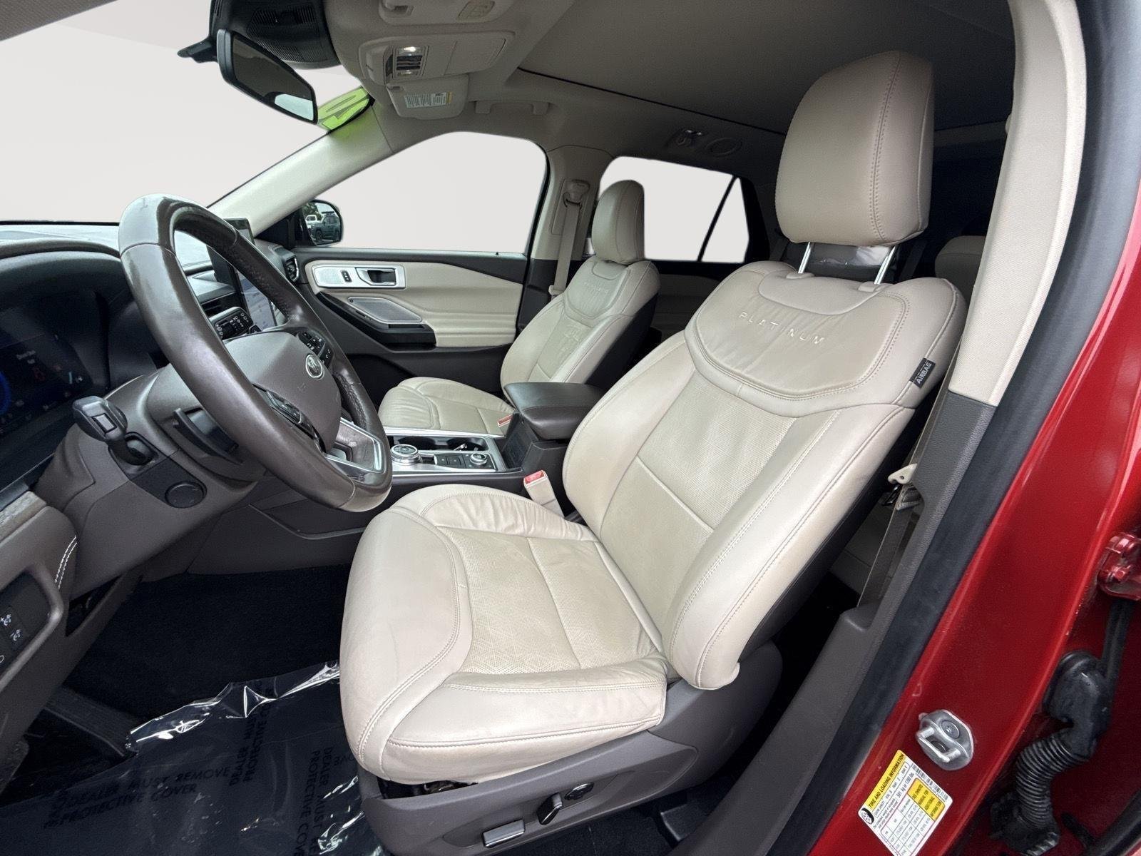 2020 Ford Explorer Platinum - Photo 3