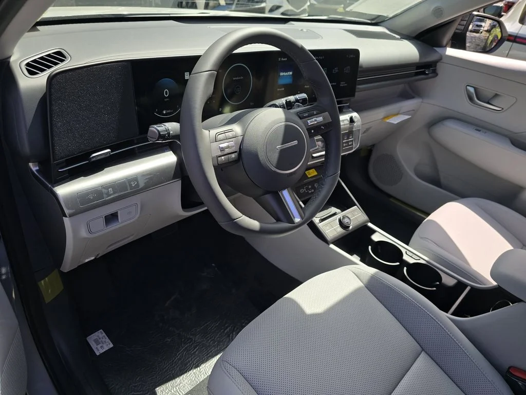 New 2026 White Hyundai SEL Premium image 13