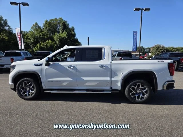 New 2026 Summit White GMC SLT image 4