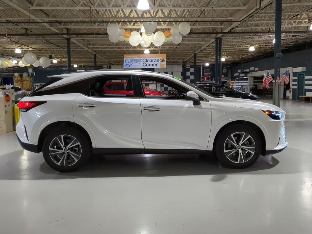 Certified Used 2023 White Lexus 350 Premium image 6