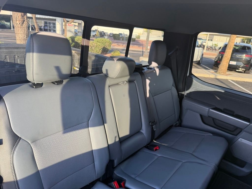 Used 2022 White Ford Lariat image 7