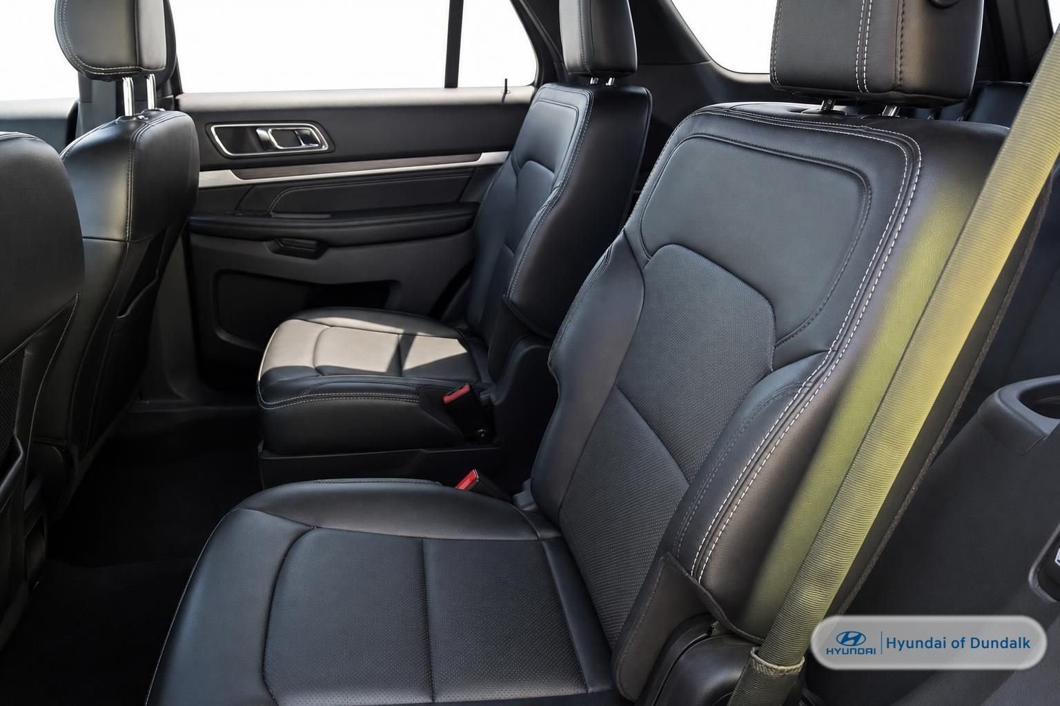 Used 2017 Silver Ford Limited image 12
