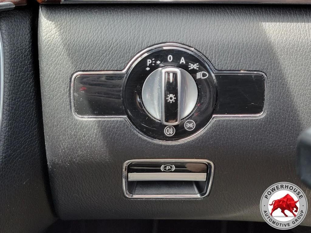 Used 2011 White Mercedes-Benz S 550 image 26