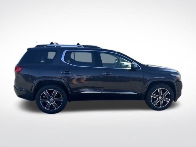 Used 2018 Silver GMC Denali image 6