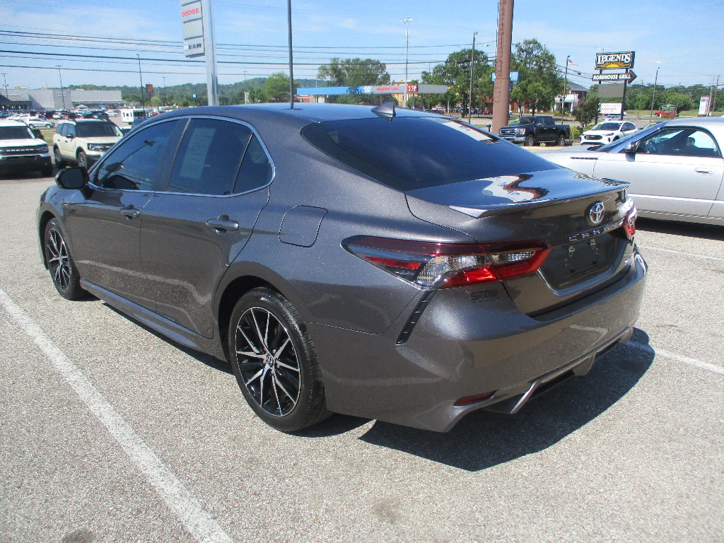 Used 2024 Predawn Gray Mica Toyota SE image 16