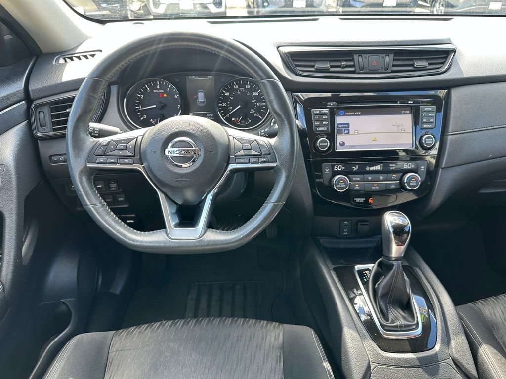 Used 2017 Gray Nissan SV image 20