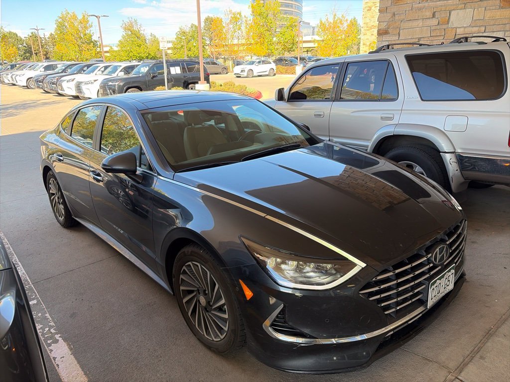 Used 2023 Gray Hyundai Limited image 2
