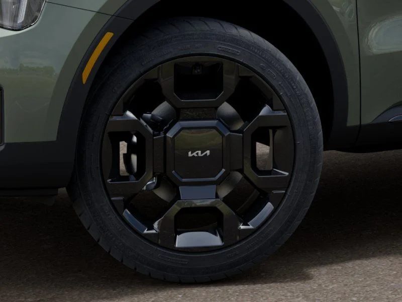 New 2026 Green Kia X-Line EX image 9