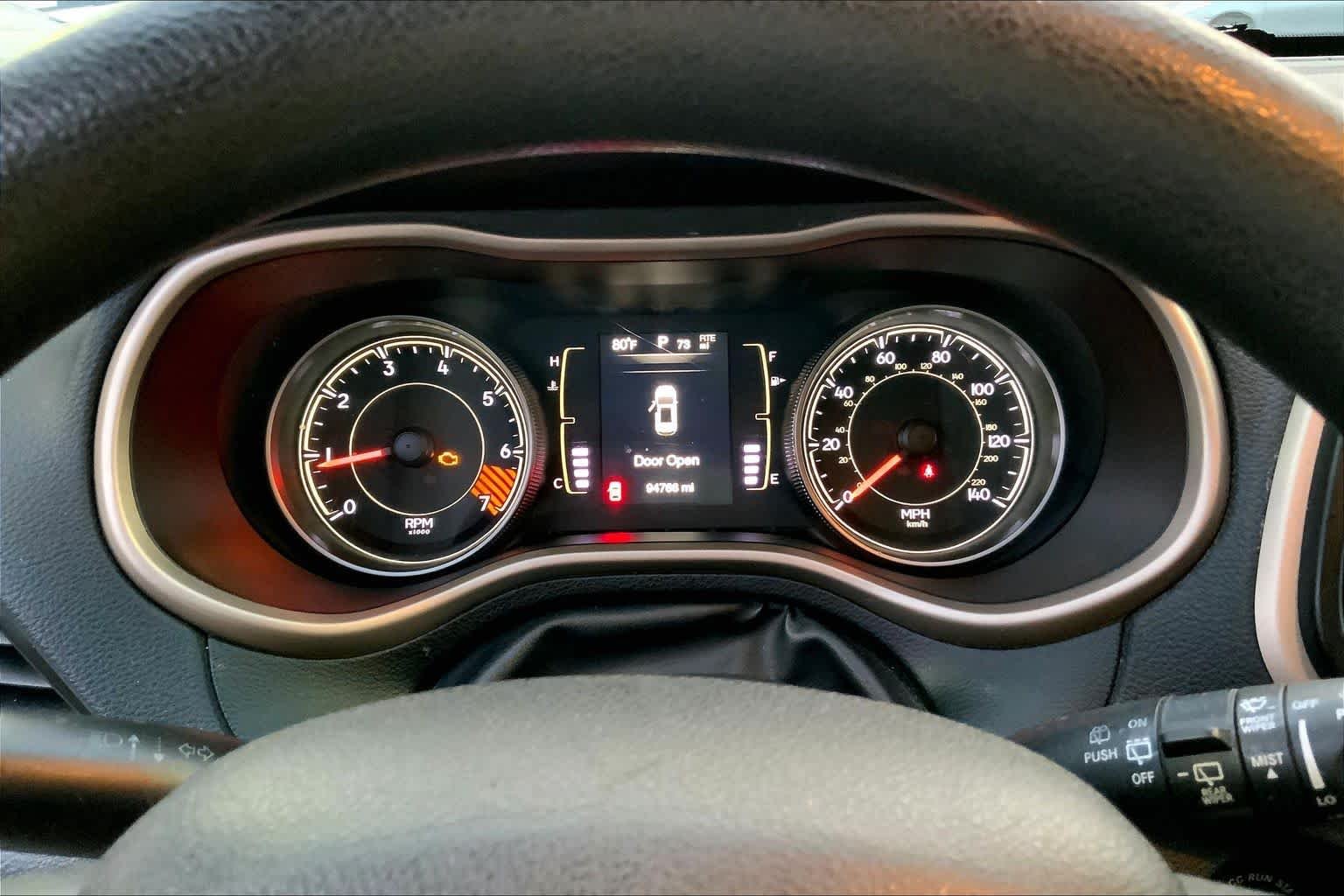 Used 2014 Bright White Clearcoat Jeep Sport image 25