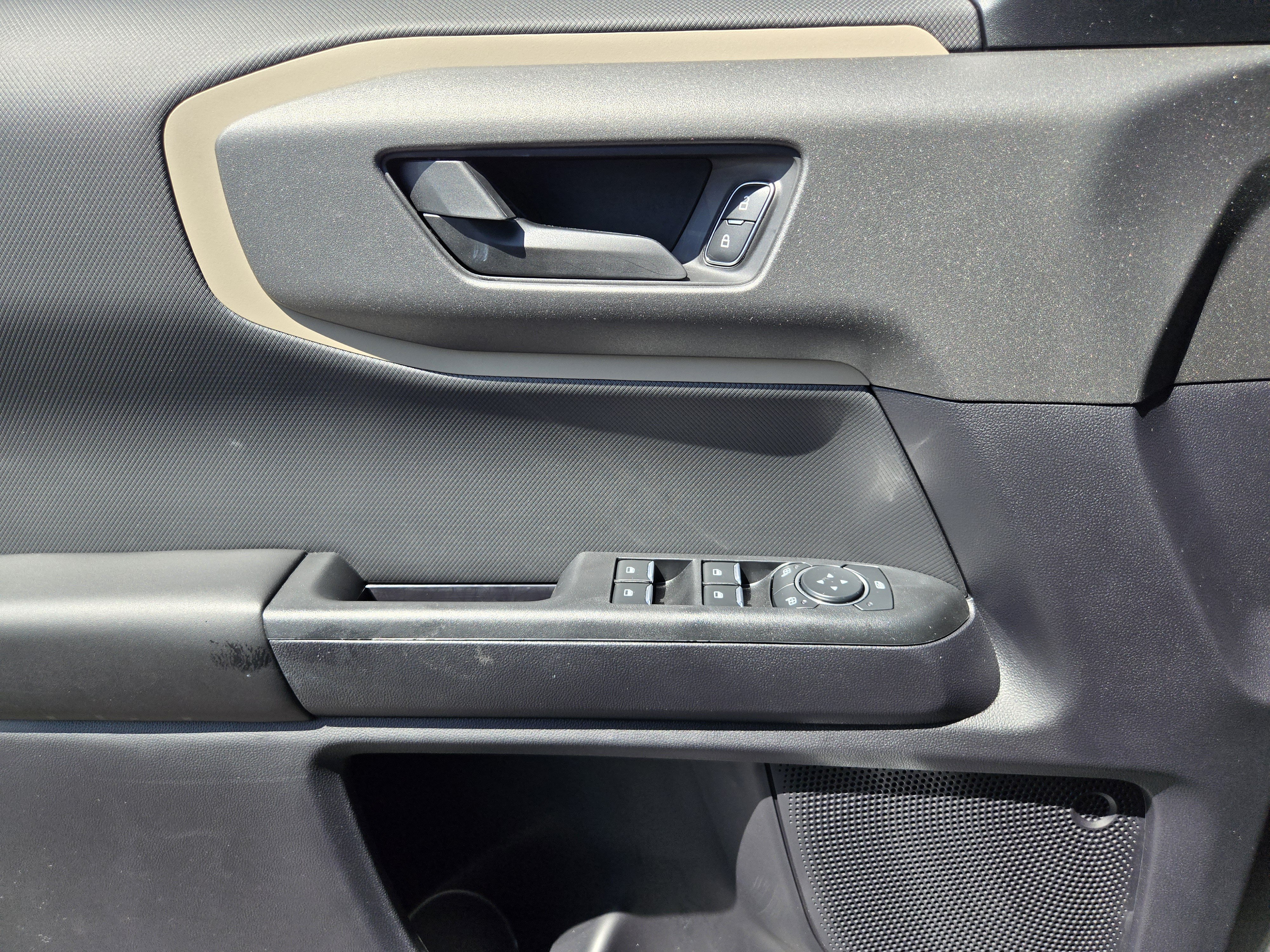 New 2026 Carbonized Gray Metallic Ford Big Bend image 15