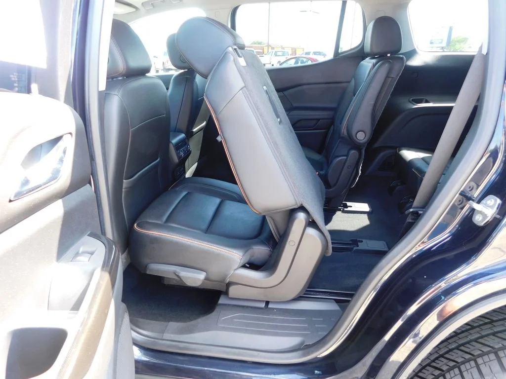 Used 2021 Midnight Blue Metallic GMC AT4 image 34