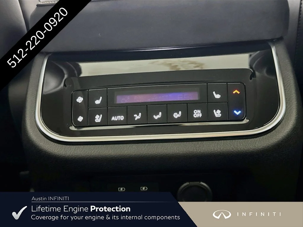 New 2027 Silver INFINITI LUXE image 32