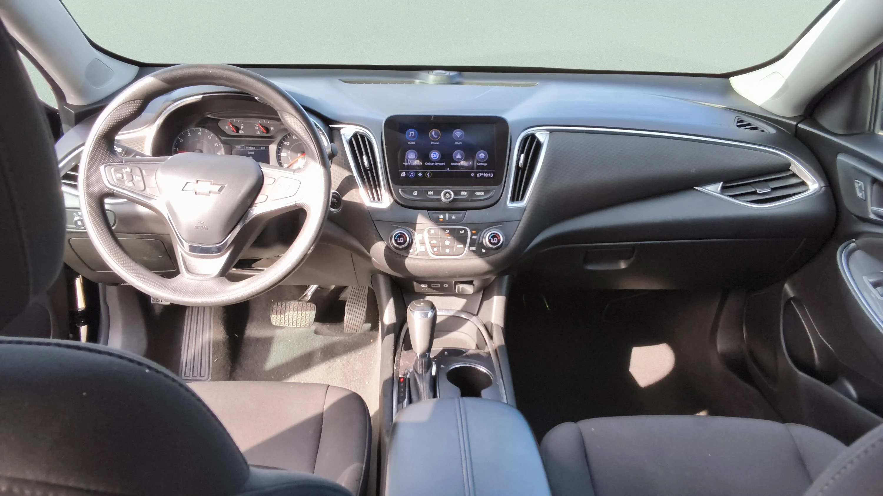 Used 2020 Black Chevrolet LT image 9