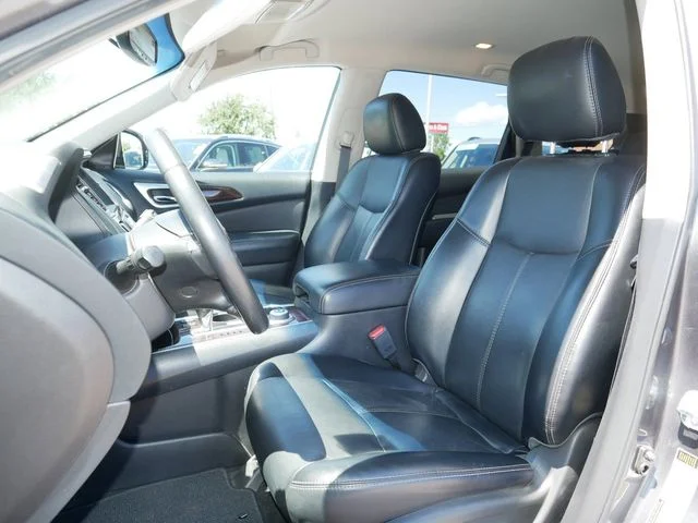 Used 2015 Gray Nissan SL image 14