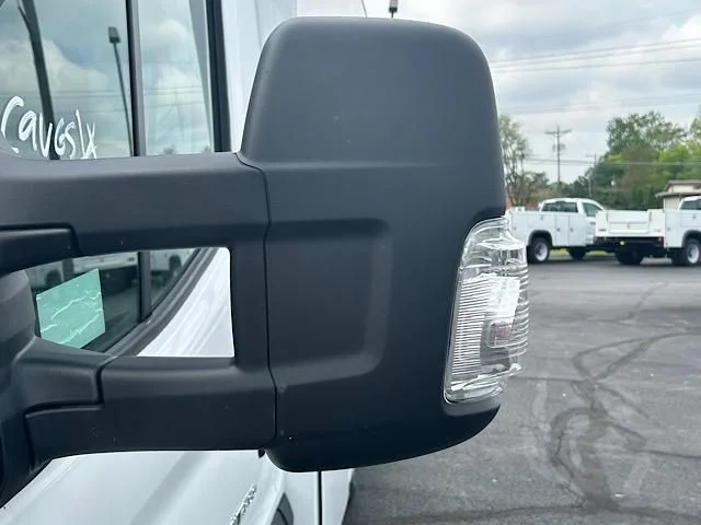 2024 Ford Transit Cutaway Base - Photo 21