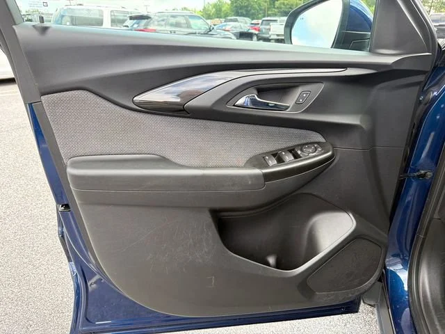 Used 2022 Blue Glow Metallic Chevrolet LT image 10