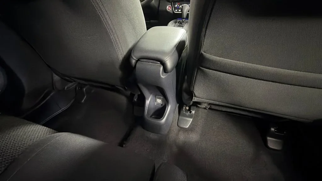 Used 2018 Black Honda EX image 30