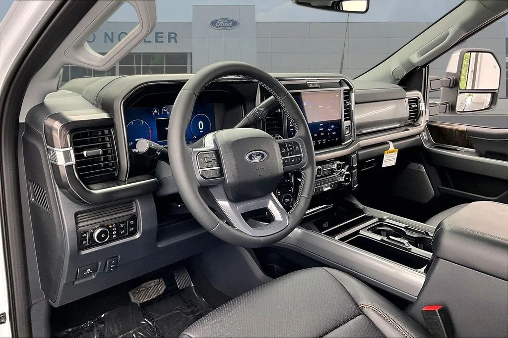 New 2026 Oxford White Ford F-350® Lariat® image 7