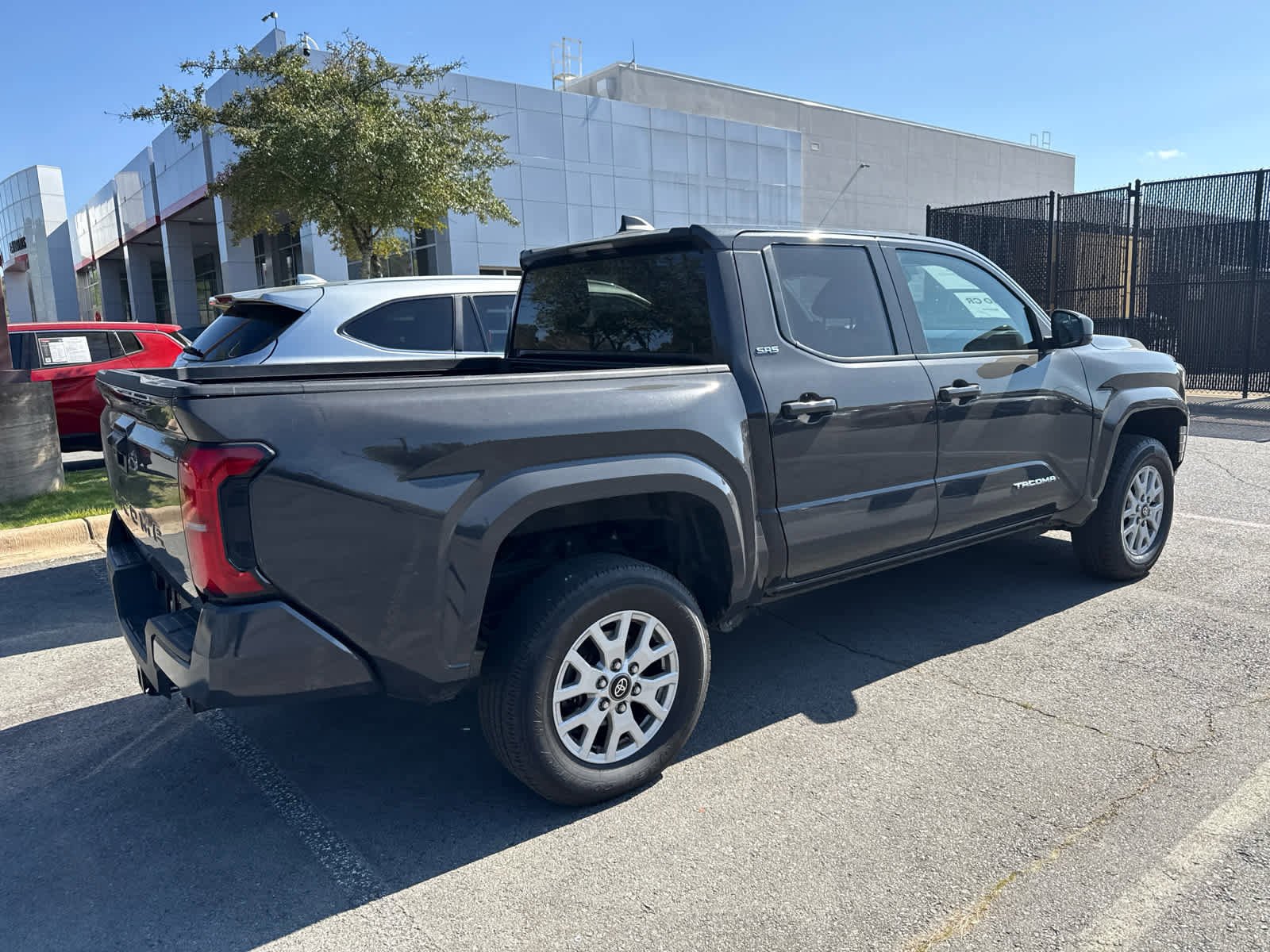 Used 2024 Toyota Tacoma SR5 with VIN 3TMLB5JN6RM002764 for sale in Little Rock