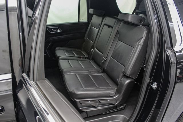 2024 Chevrolet Suburban LT - Photo 18