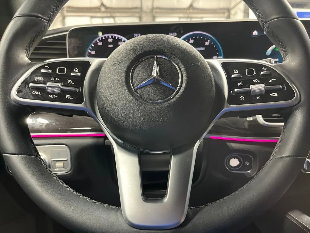 Used 2020 Black Mercedes-Benz GLE 350 image 17