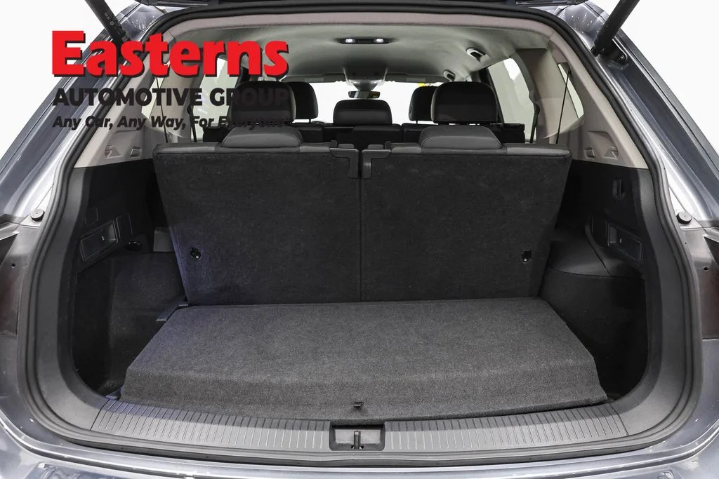 Used 2024 Gray Volkswagen 2.0T Wolfsburg Edition image 9