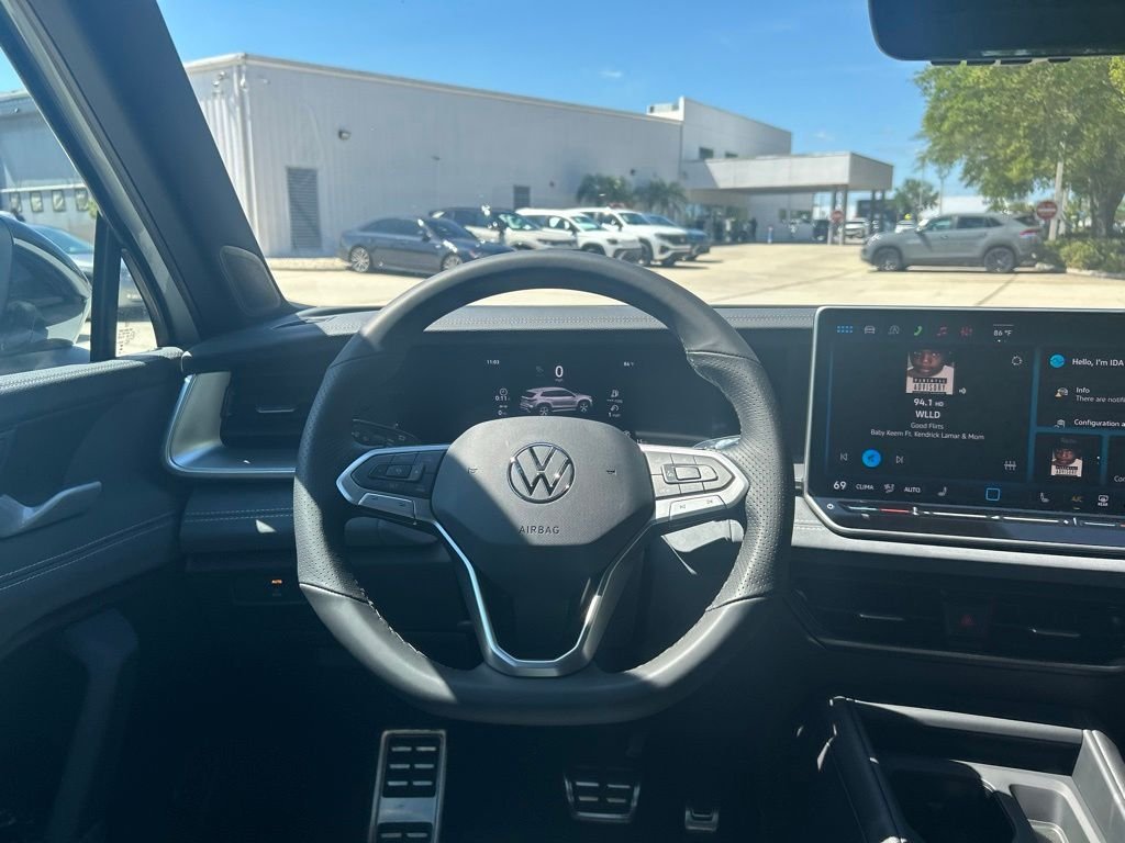 New 2026 White/off-white Volkswagen 2.0T SE R-Line Black image 54