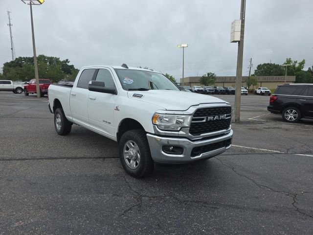 Used 2022 White Ram Big Horn image 1