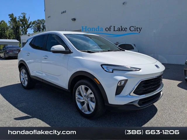 2024 Buick Encore GX Preferred's photo