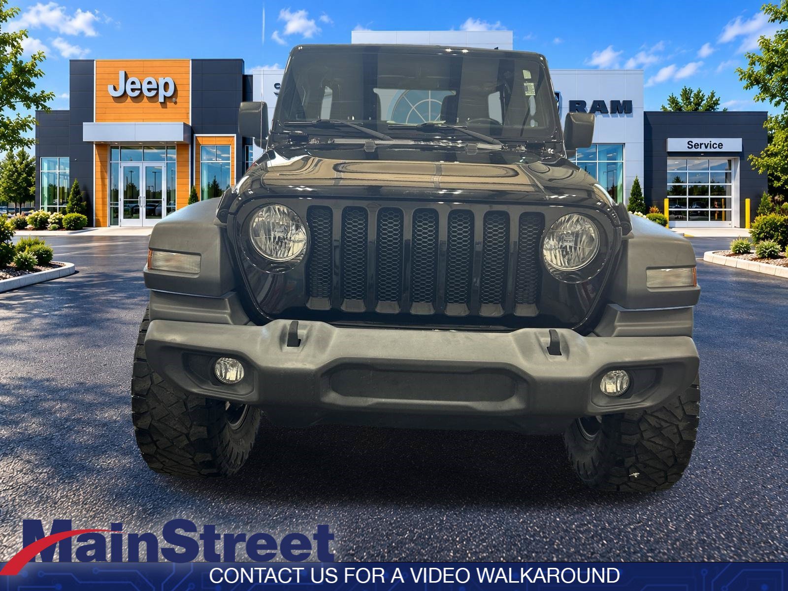 Used 2018 Black Clearcoat Jeep Sport S image 5