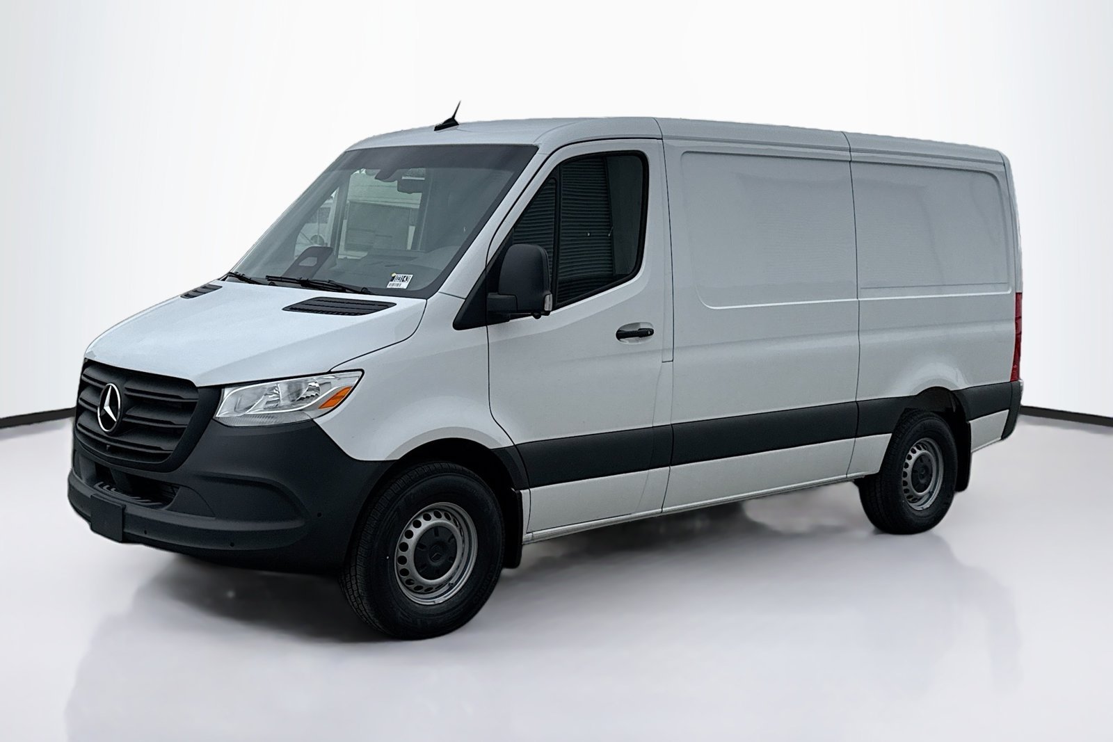 New 2026 Arctic White Mercedes-Benz  image 1