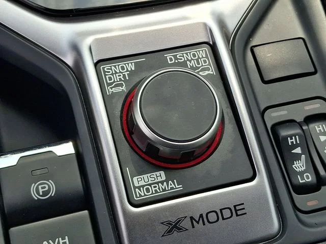 Used 2020 Green Subaru Touring image 26