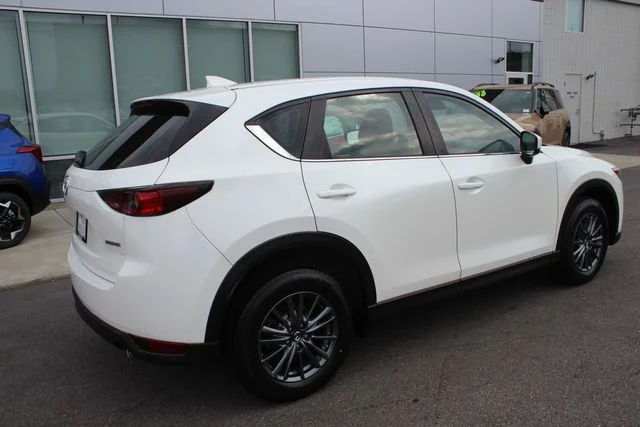 Used 2020 White Mazda Sport image 27