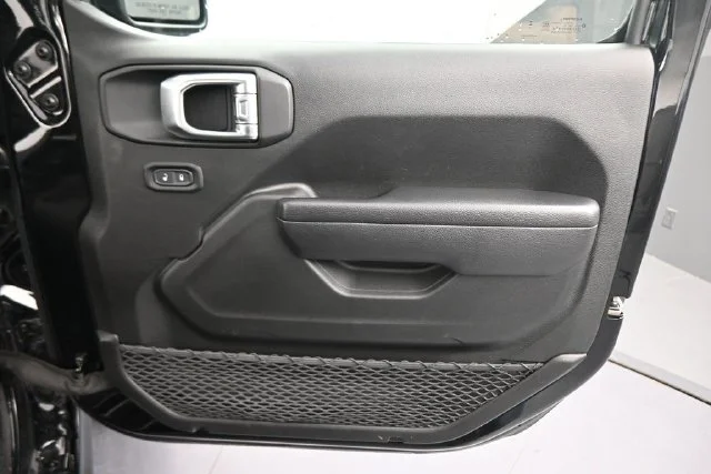 Used 2024 Black Jeep Rubicon image 20