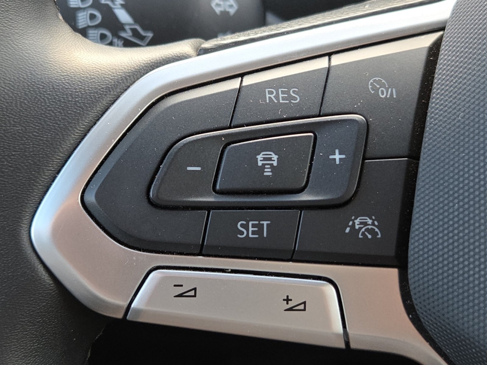 2024 Volkswagen Tiguan Wolfsburg Edition - Photo 10