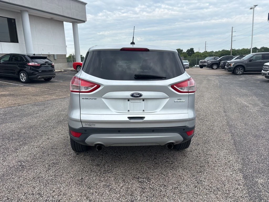 Used 2013 Ingot Silver Ford SE image 5